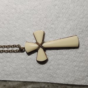 Avon Vintage Ivory Cross necklace